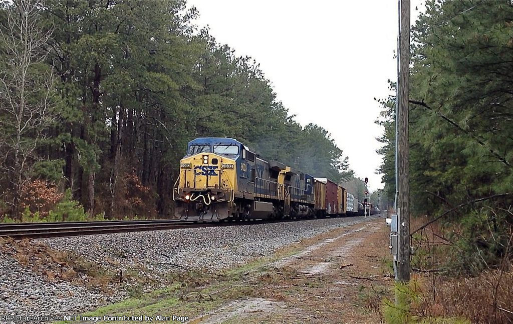 CSX C40-9W 9003 and AC44CW 227